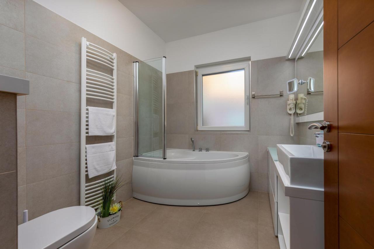 Casa Mateo Rovinj Villa Bagian luar foto